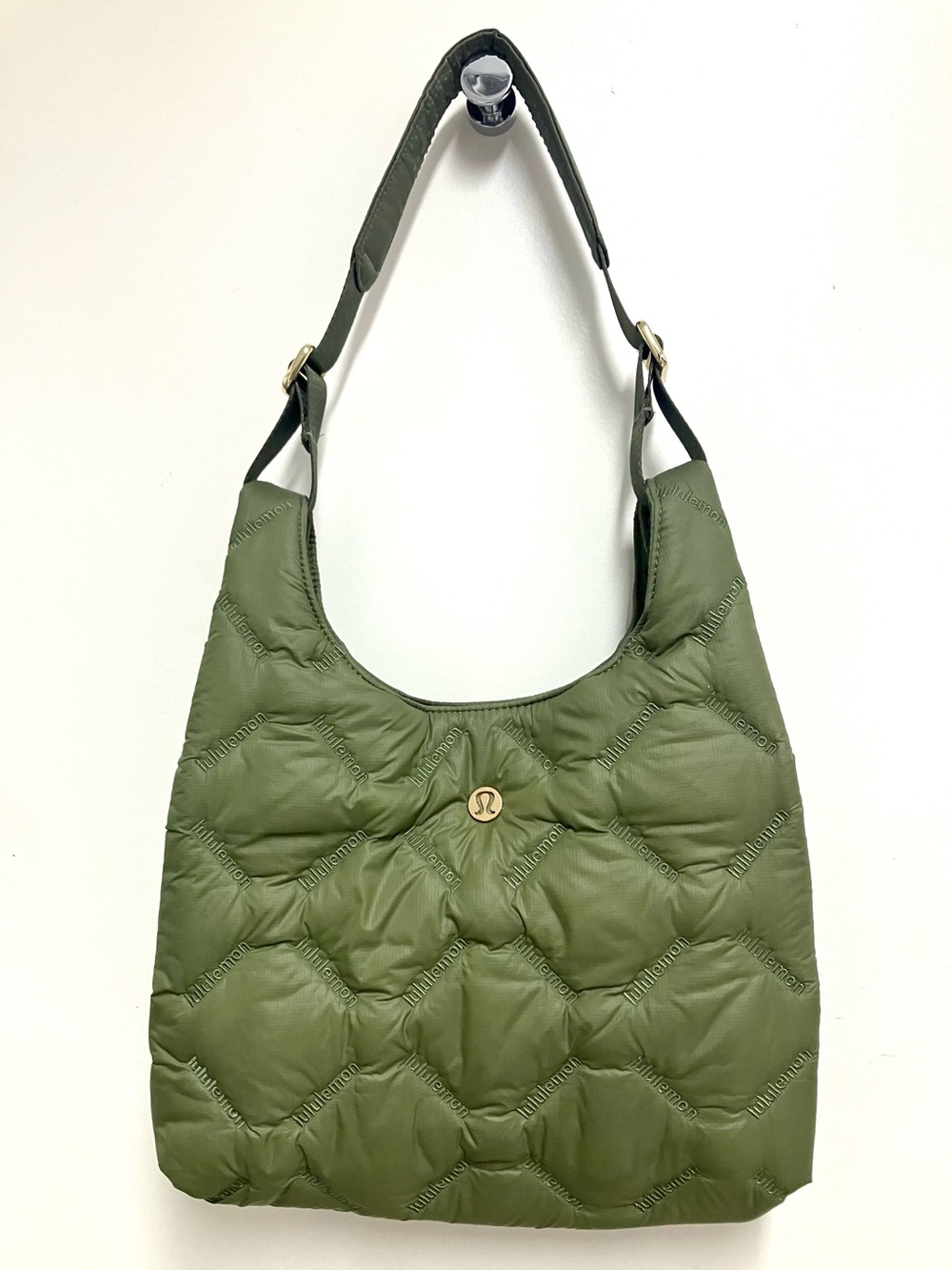 Lululemon Quilty Pleasures Shoulder Bag 5L Bay Leaf color